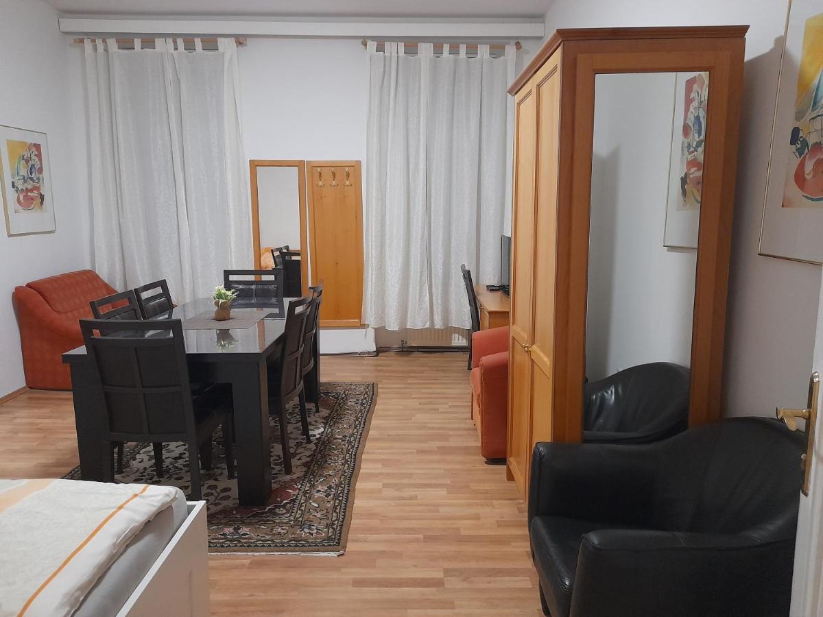 Ferienwohnung Schloessel 26/18 Βιέννη Εξωτερικό φωτογραφία