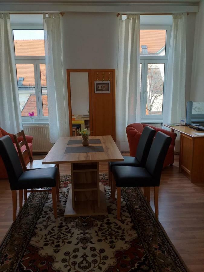 Ferienwohnung Schloessel 26/18 Βιέννη Εξωτερικό φωτογραφία